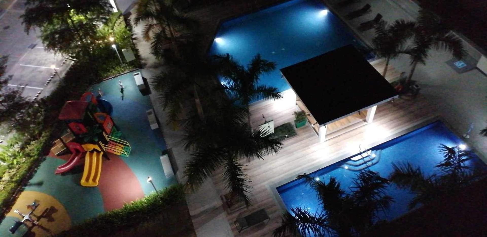J & F Homestay - Cavite, Philippines Trece Martires Eksteriør bilde