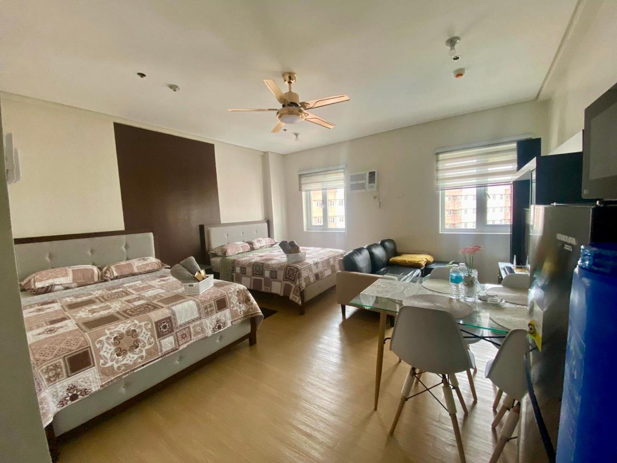 J & F Homestay - Cavite, Philippines Trece Martires Eksteriør bilde